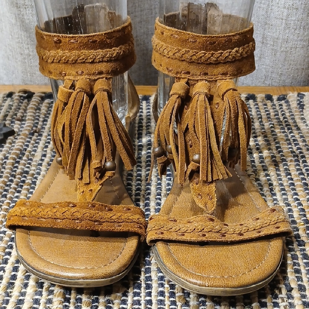 Minnetonka Tan Suede Tassel Ankle Sandal